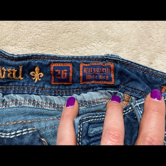 Rock Revival Jeans - Picture 4 of 4